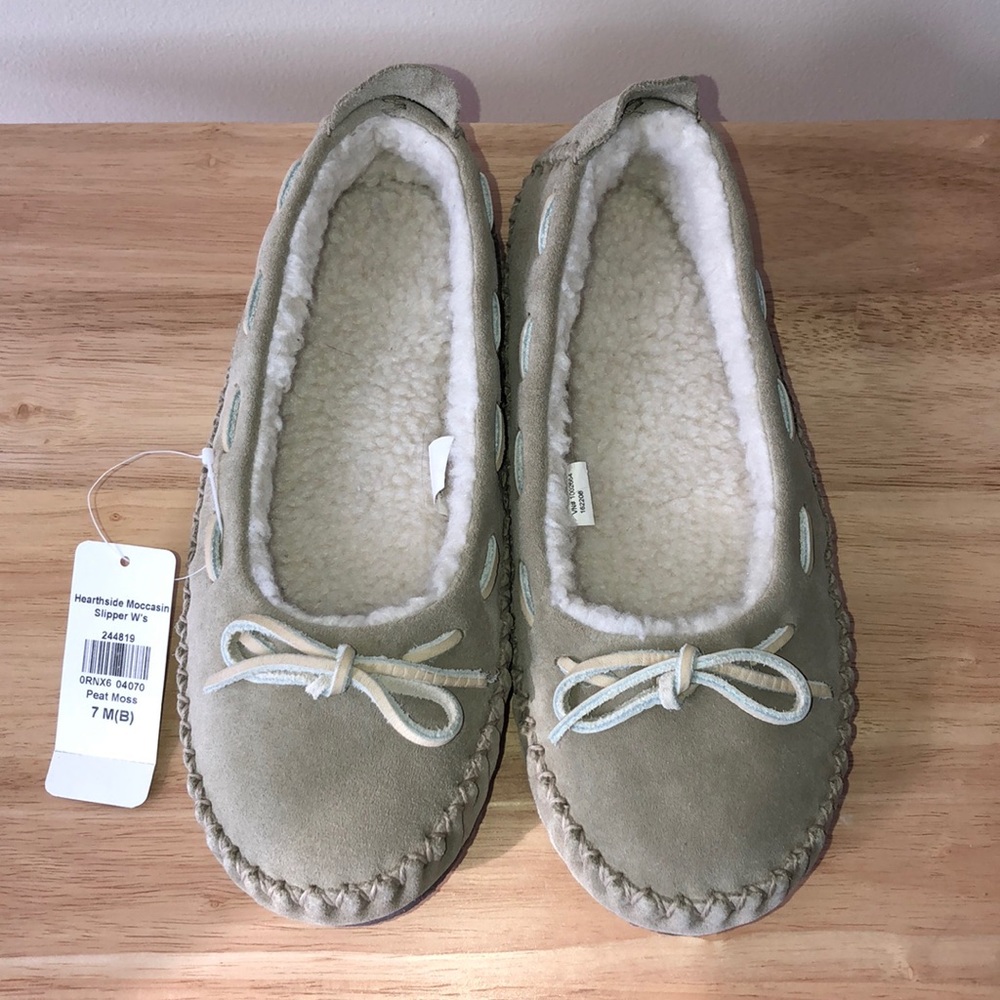 LL BEAN moccasin slippers